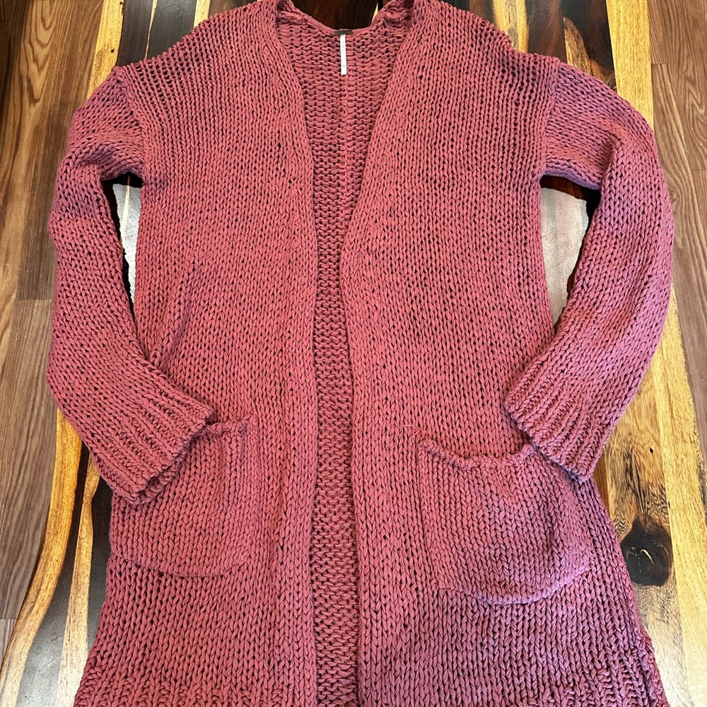 Free People Open Front Chunky Knit Cardigan in Dusty Rose